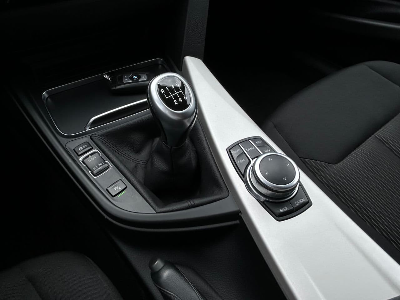 BMW 316 2018 — Миниатюра 13