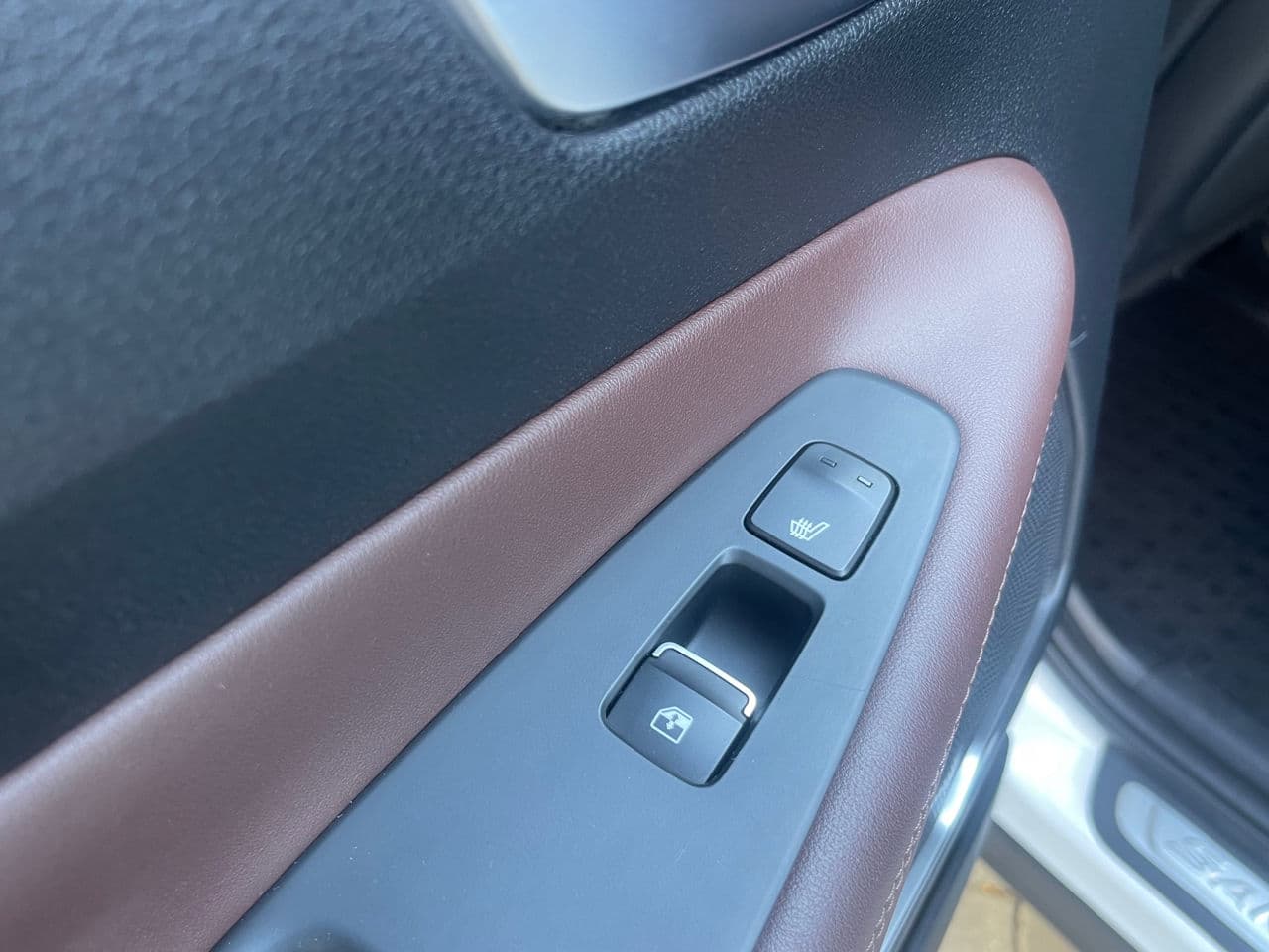 Hyundai Santa Fe 2019 — Миниатюра 21