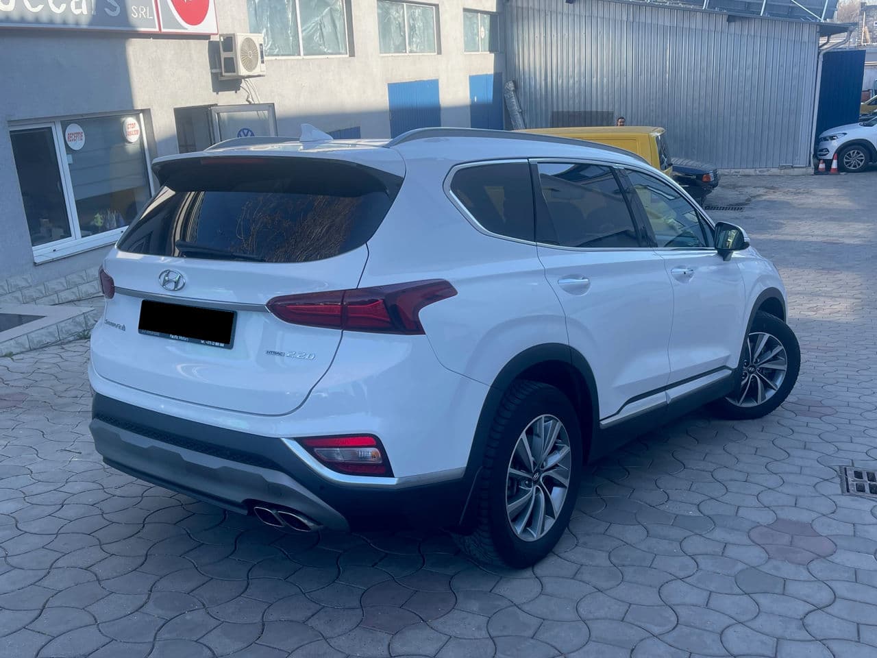 Hyundai Santa Fe 2019 — Миниатюра 3