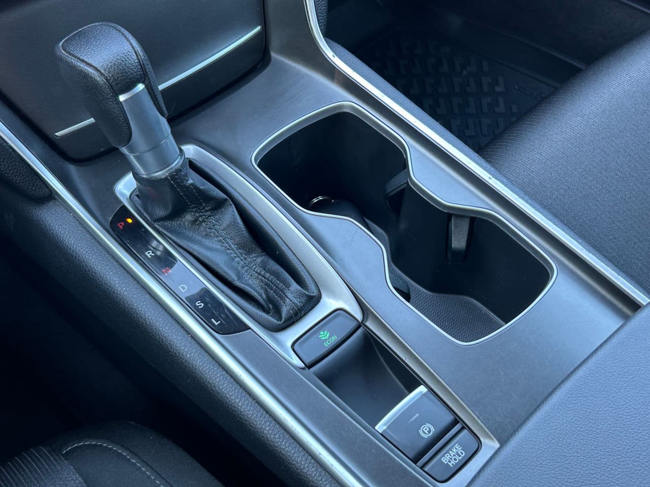Honda Accord 2020 — Миниатюра 13