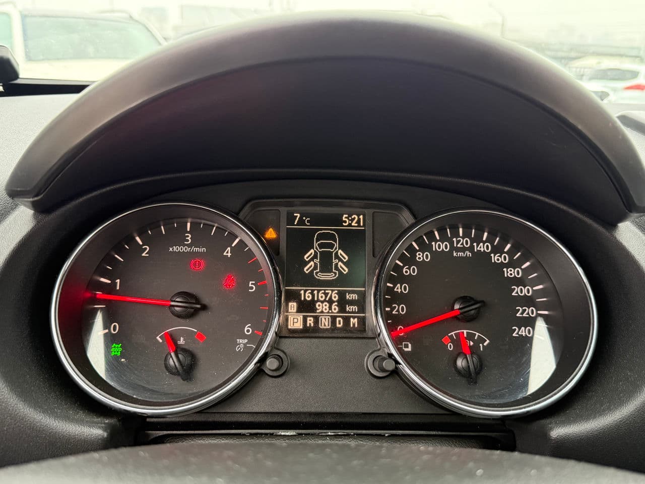 Nissan Qashqai 2011 — Миниатюра 8