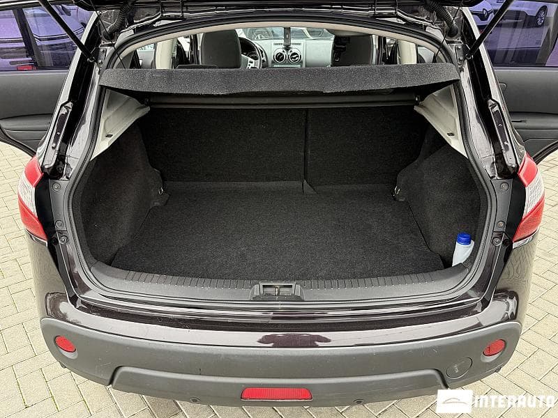 Nissan Qashqai 2011 — Миниатюра 19