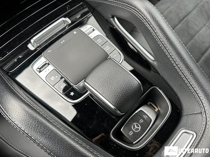 Mercedes GLE 300d 2019 — Миниатюра 17