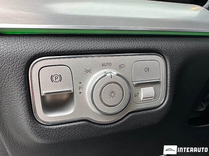 Mercedes GLE 300d 2019 — Миниатюра 11