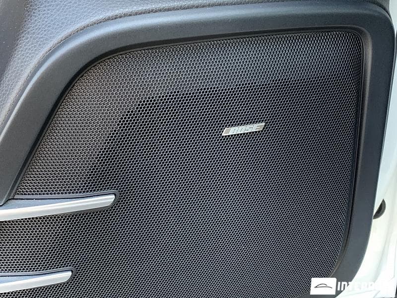 Porsche Cayenne 2016 — Миниатюра 13