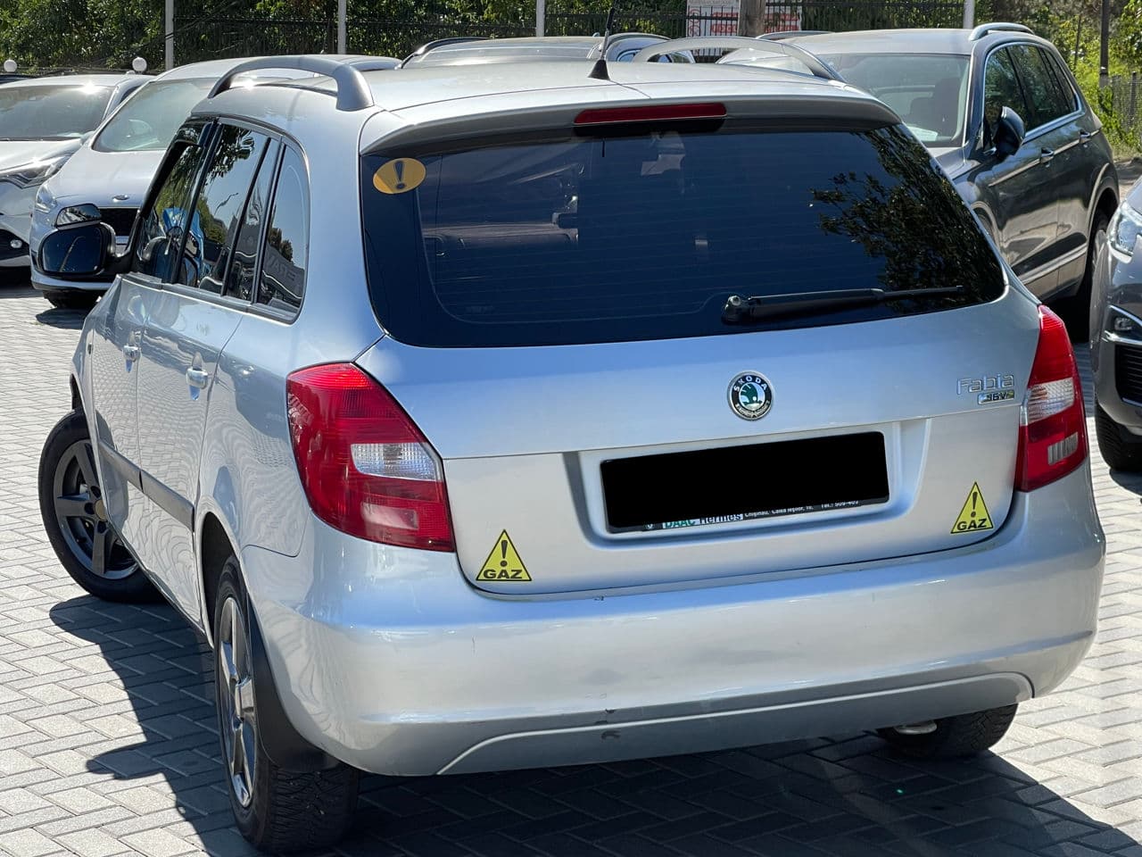 Skoda Fabia 2010 — Миниатюра 2