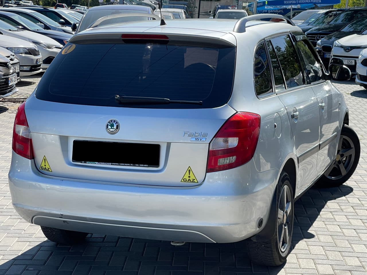Skoda Fabia 2010 — Миниатюра 3