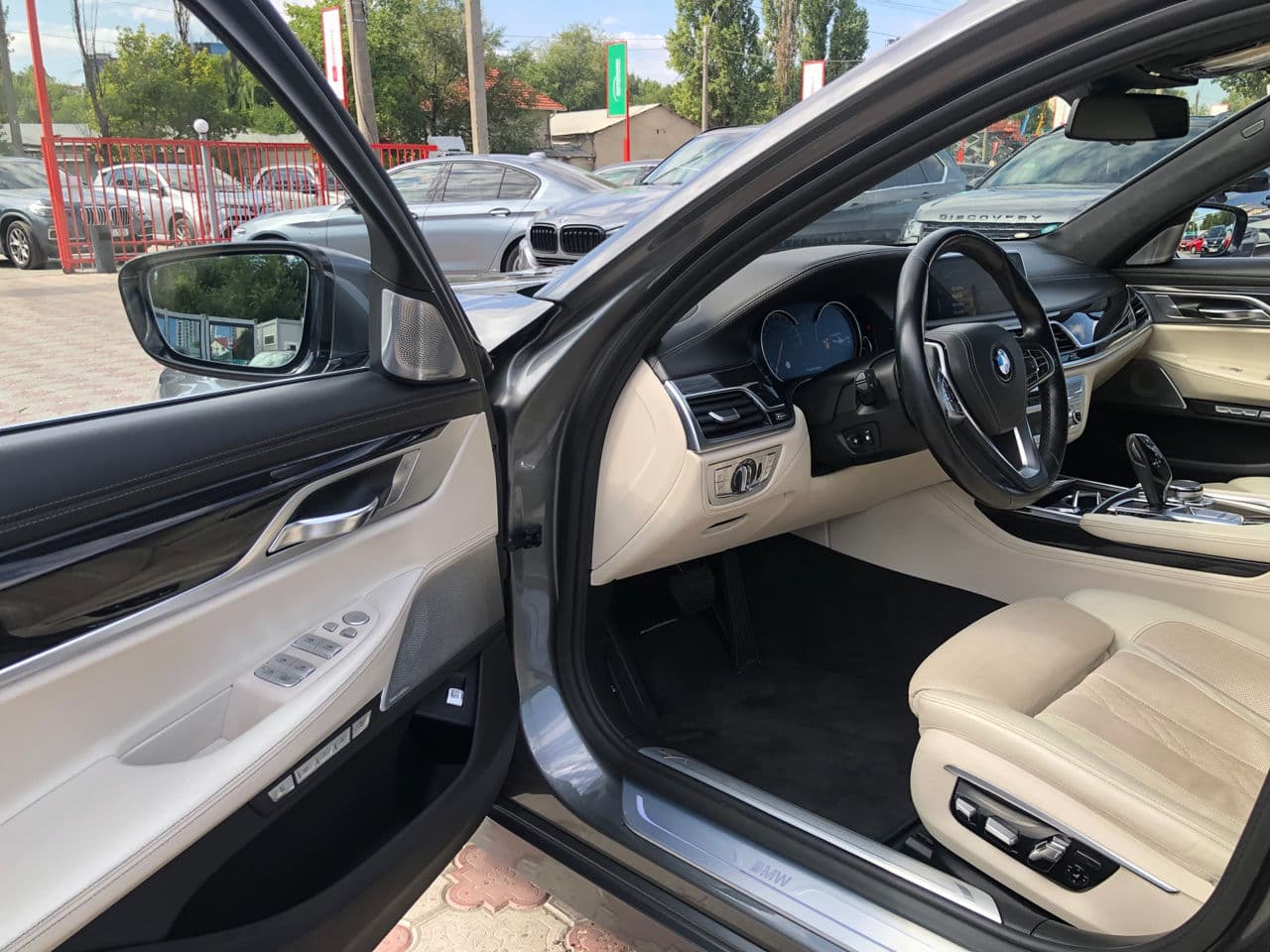BMW 740 2016 — Миниатюра 5