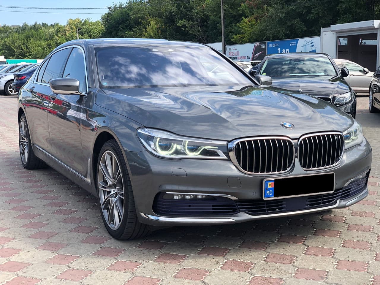 BMW 740 2016 — Миниатюра 2