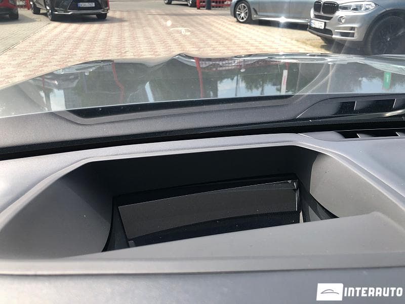 BMW 740 2016 — Миниатюра 11