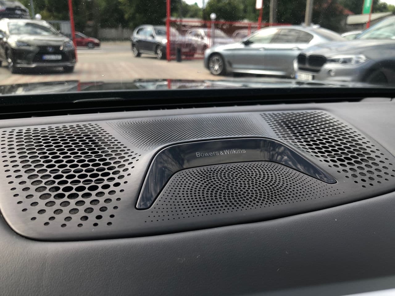 BMW 740 2016 — Миниатюра 13