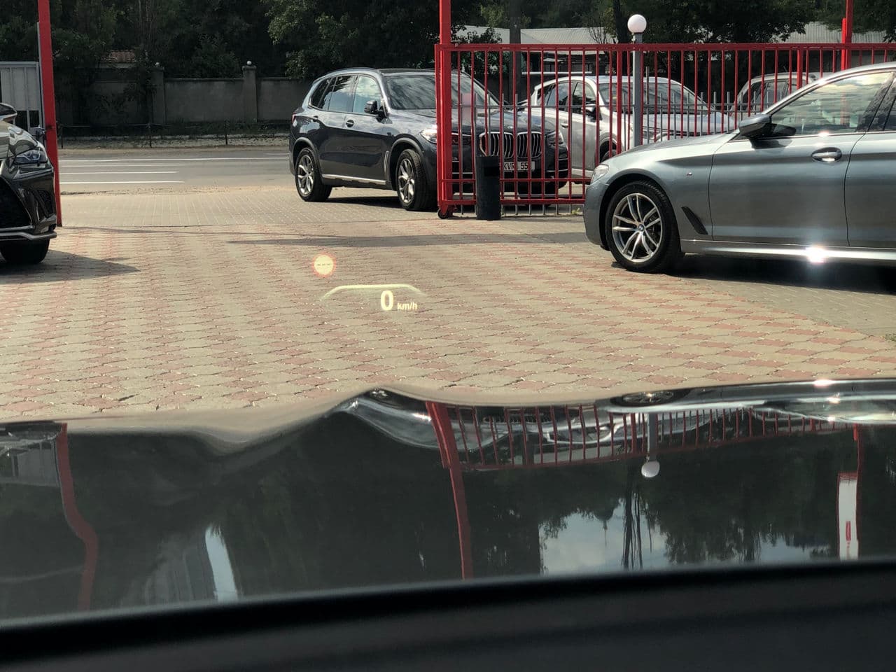 BMW 740 2016 — Миниатюра 12