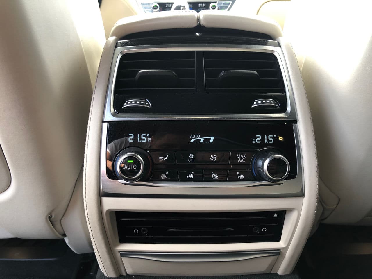BMW 740 2016 — Миниатюра 22