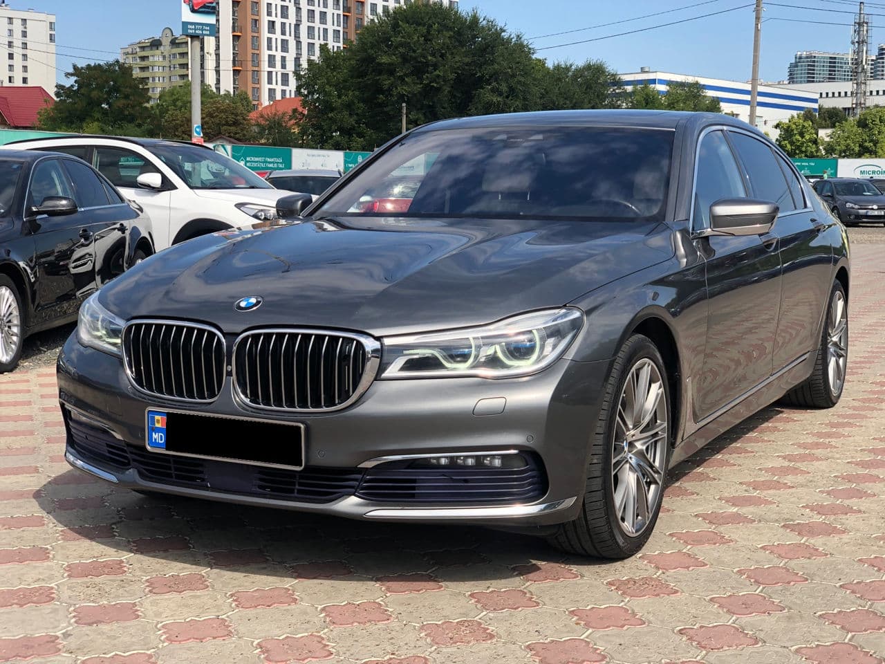 BMW 740