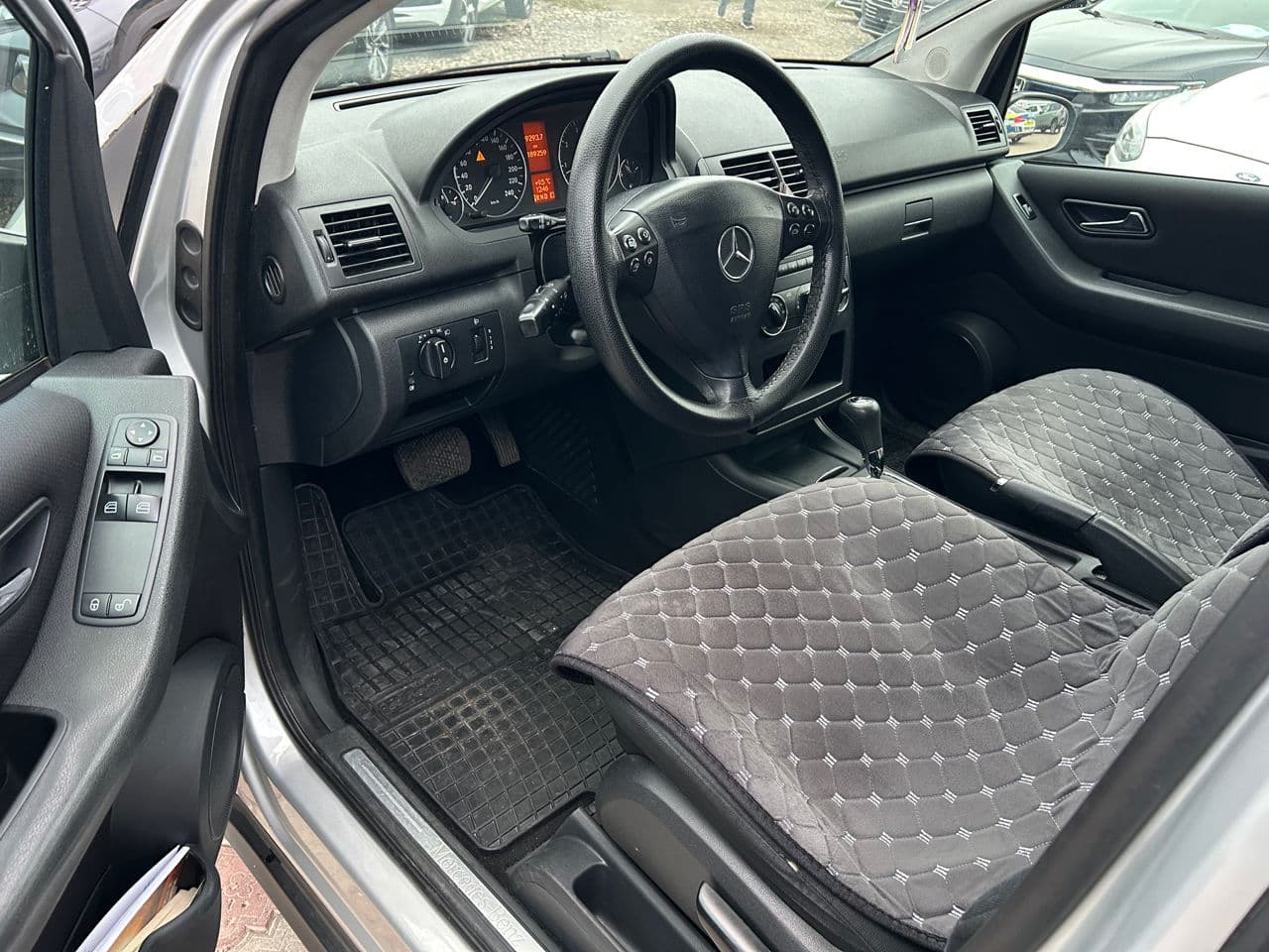 Mercedes A 150 2008 — Миниатюра 5