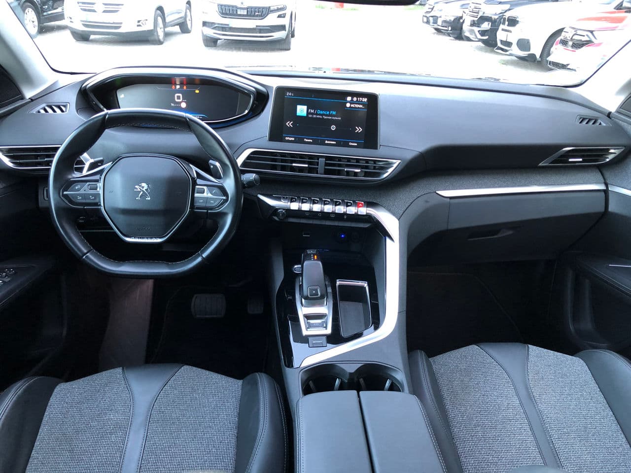 Peugeot 3008 2019 — Миниатюра 6