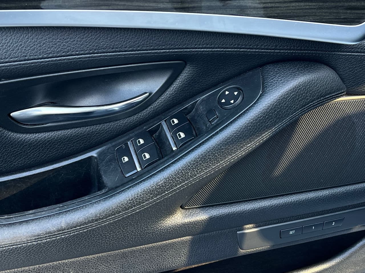 BMW 520 2015 — Миниатюра 5