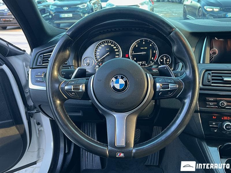 BMW 520 2015 — Миниатюра 10