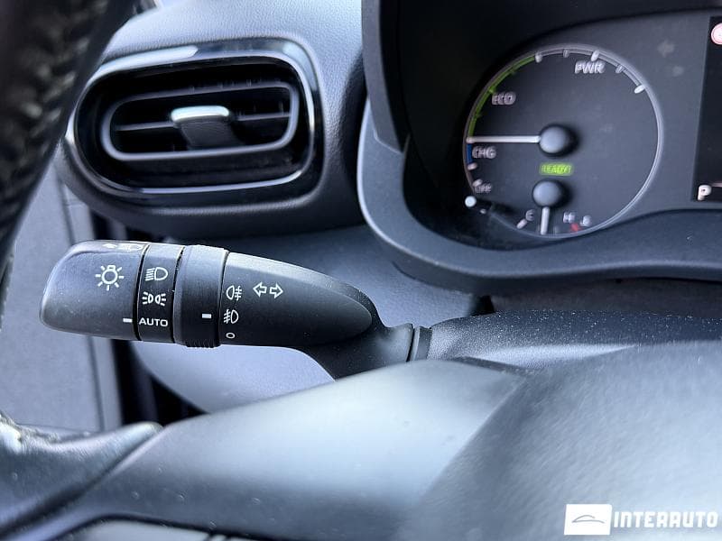Toyota Yaris 2020 — Миниатюра 18
