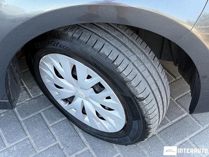 Toyota Yaris 2020 — Миниатюра 15