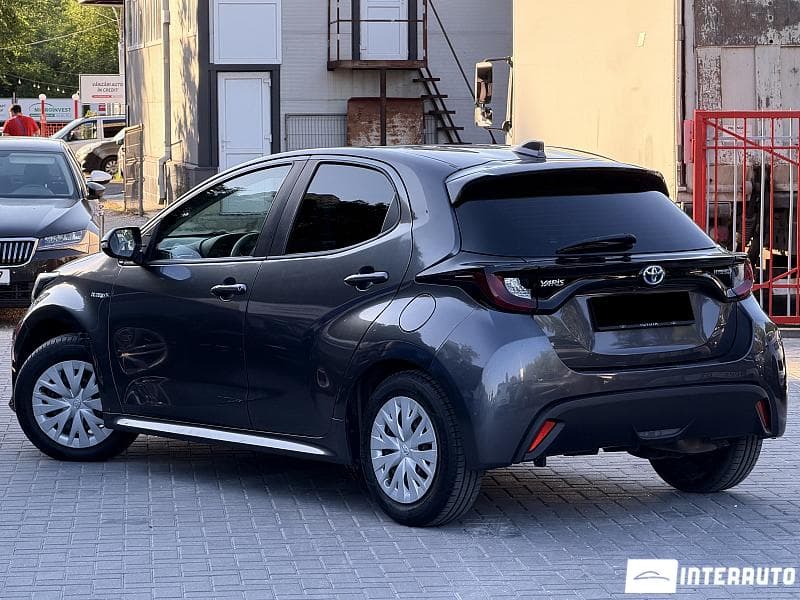 Toyota Yaris 2020 — Миниатюра 2