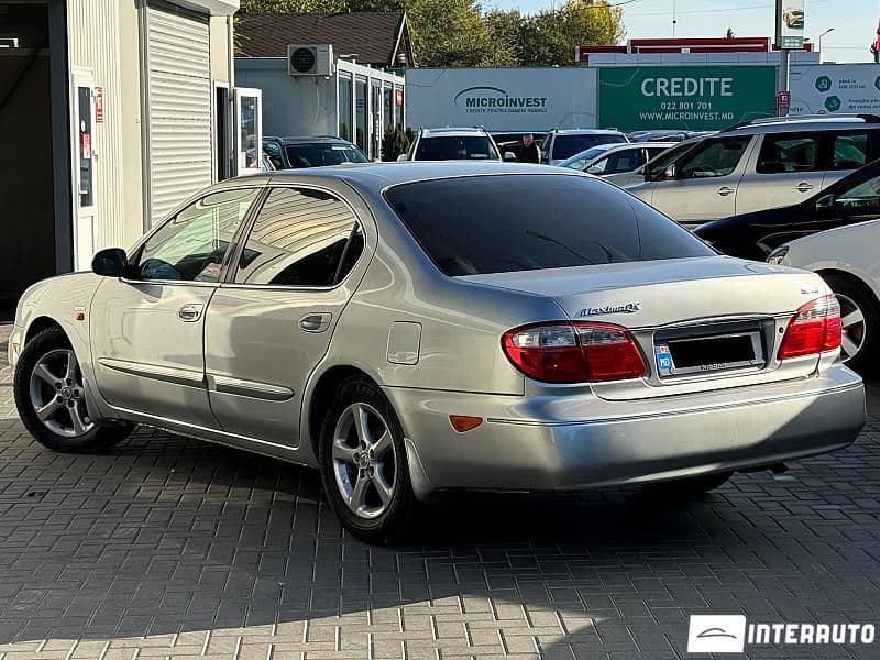 2002 Nissan Maxima — Miniatură 2