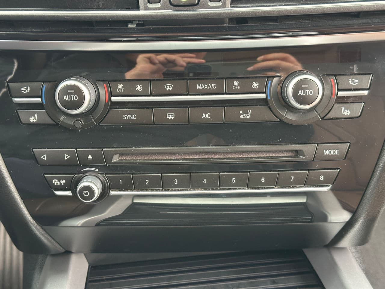 2017 BMW X5 4.0e — Miniatură 10