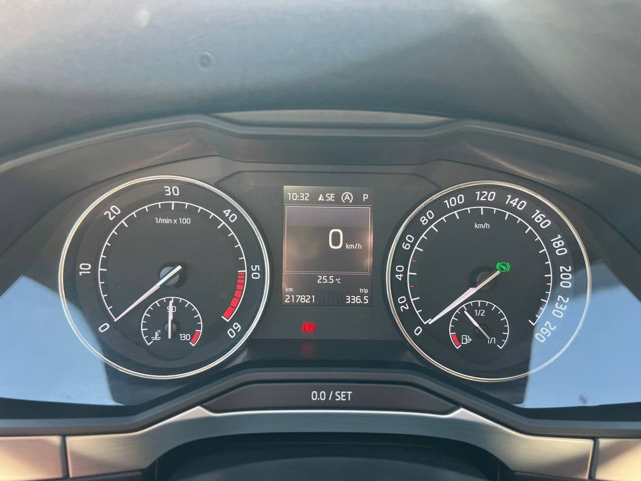 Skoda Superb 2017 — Миниатюра 8