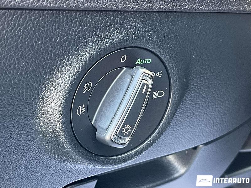 Skoda Superb 2018 — Миниатюра 9