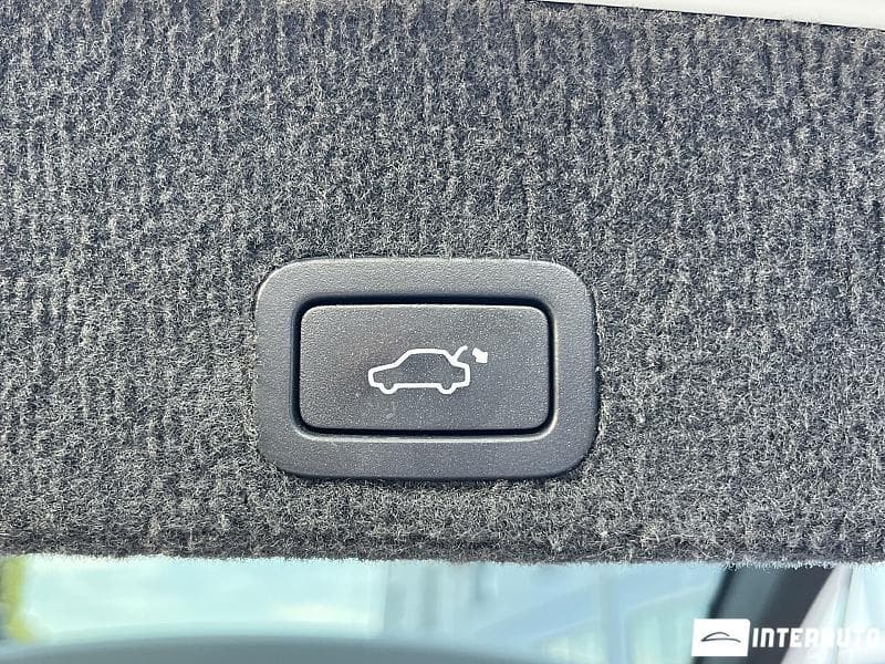 Volvo XC 60 2011 — Миниатюра 23