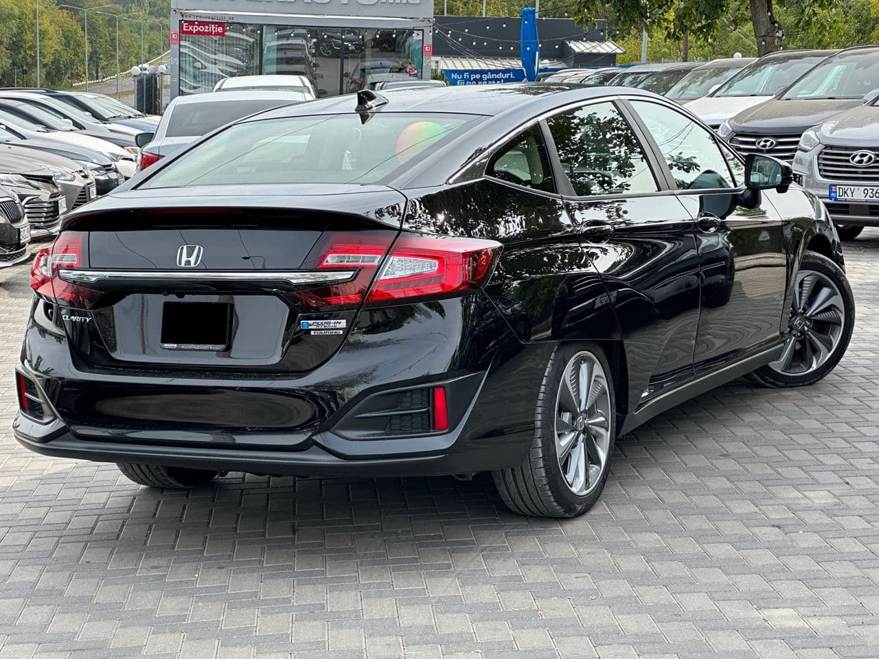Honda Clarity 2018 — Миниатюра 3