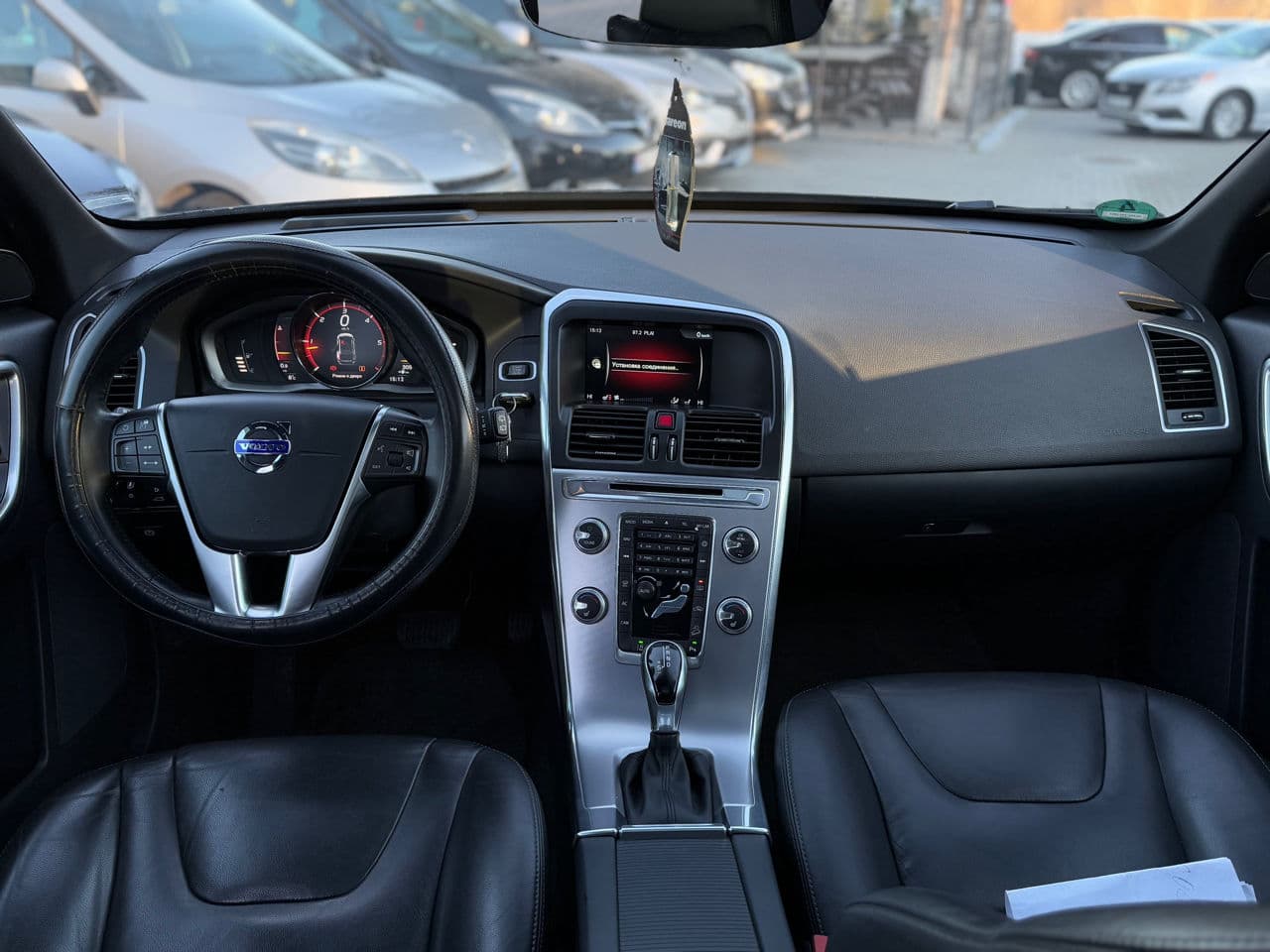 Volvo XC 60 2016 — Миниатюра 11