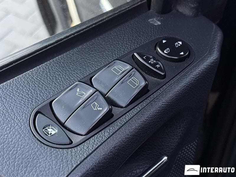 Mercedes Viano 2011 — Миниатюра 16
