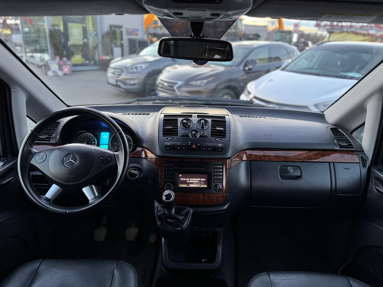 Mercedes Viano 2011 — Миниатюра 6