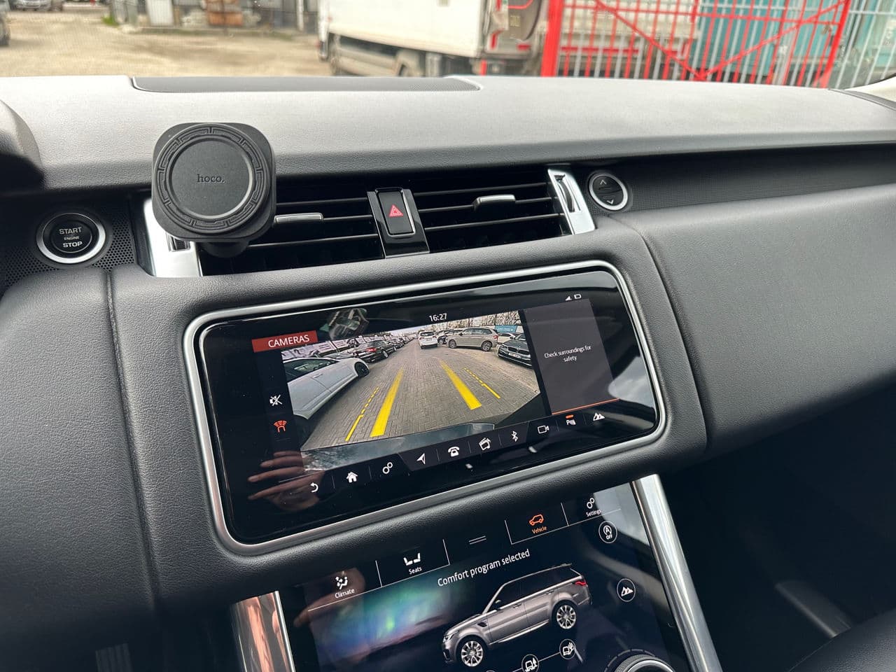 Land Rover Range Rover Sport 2018 — Миниатюра 11