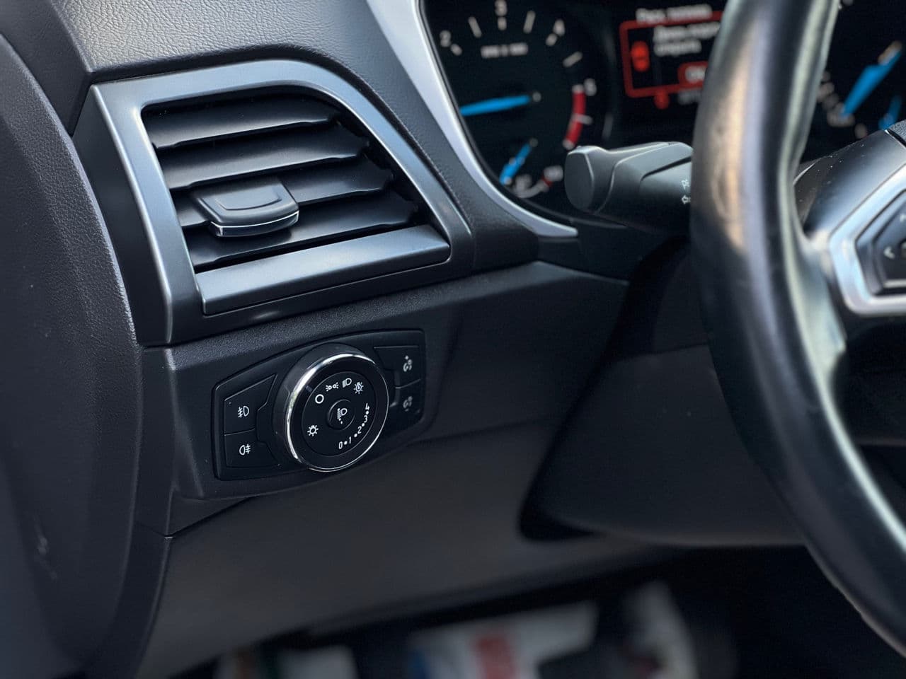 Ford Mondeo 2016 — Миниатюра 7