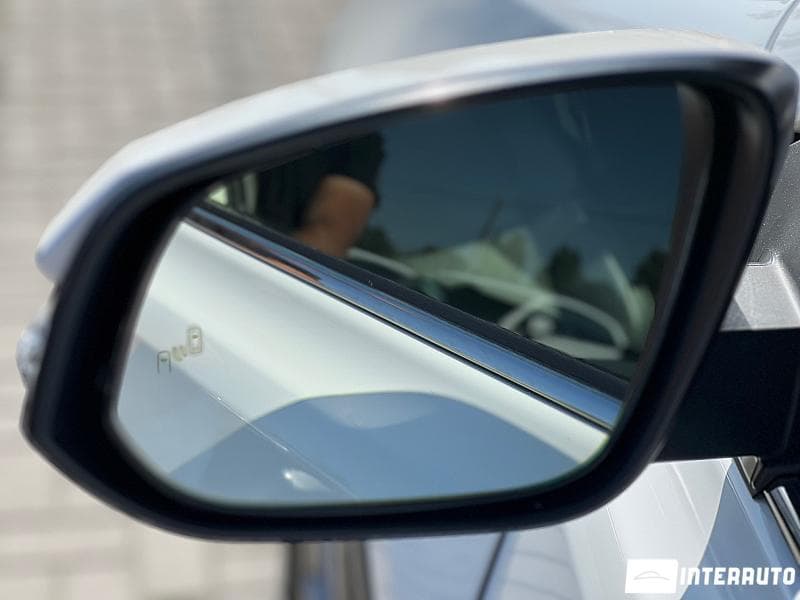 Toyota Rav-4 2017 — Миниатюра 7
