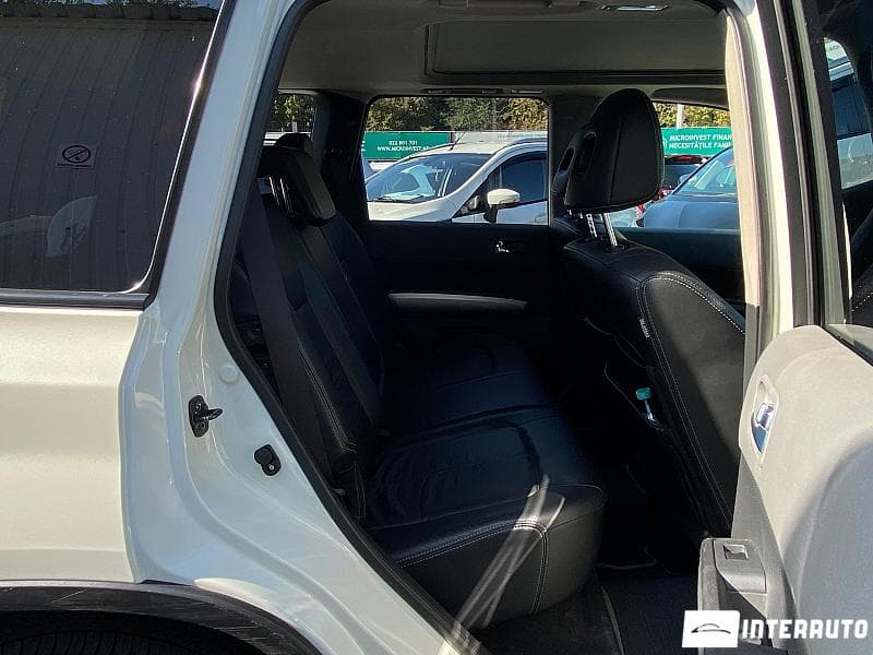 Nissan X-Trail 2010 — Миниатюра 11