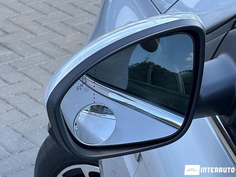 Renault Megane 2019 — Миниатюра 21