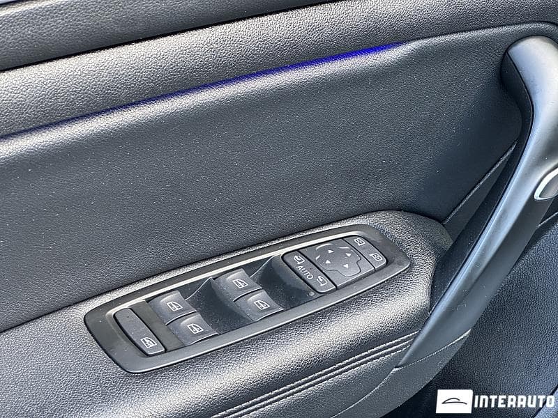 Renault Megane 2019 — Миниатюра 16
