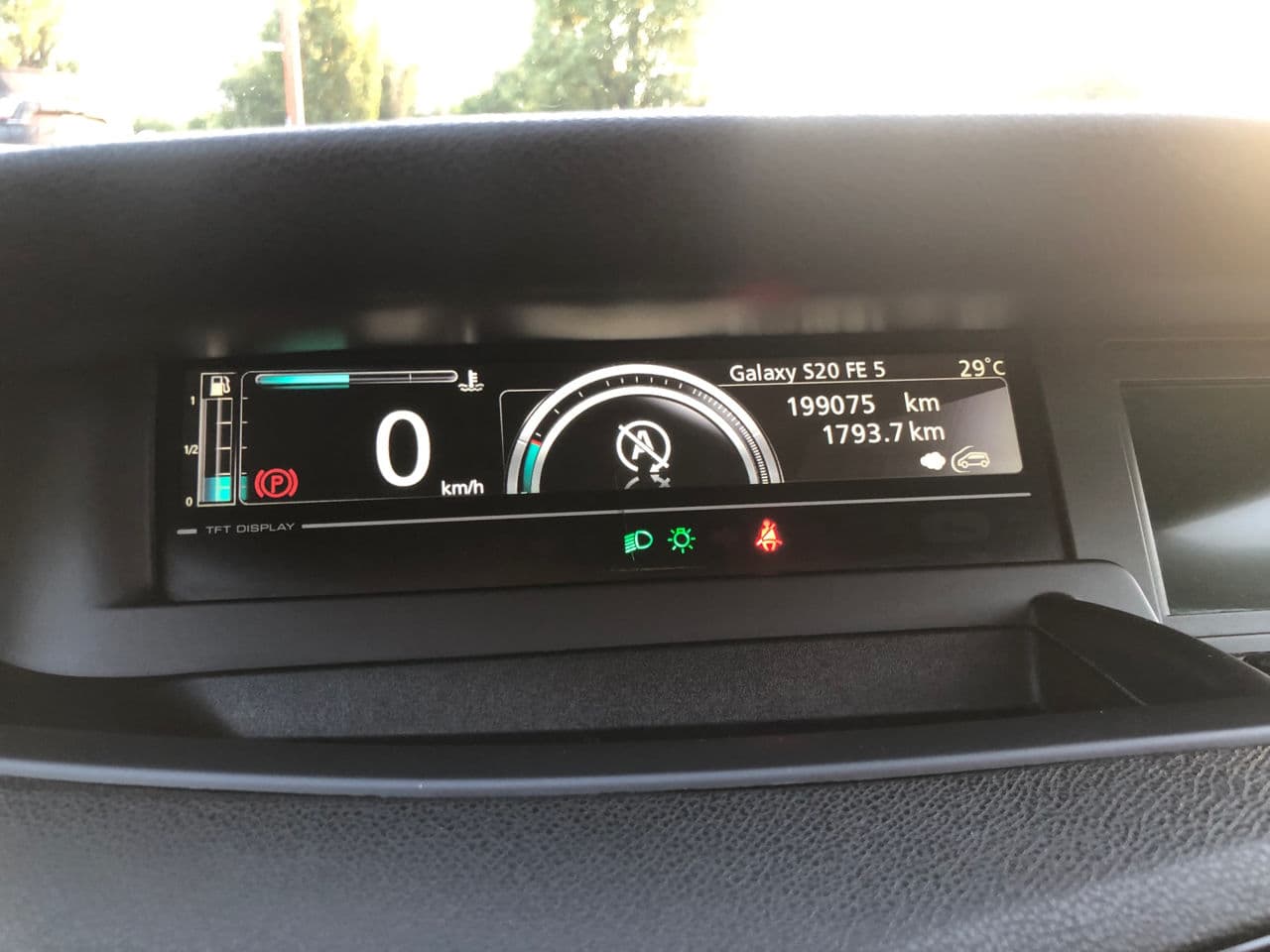 Renault Grand Scenic 2012 — Миниатюра 10