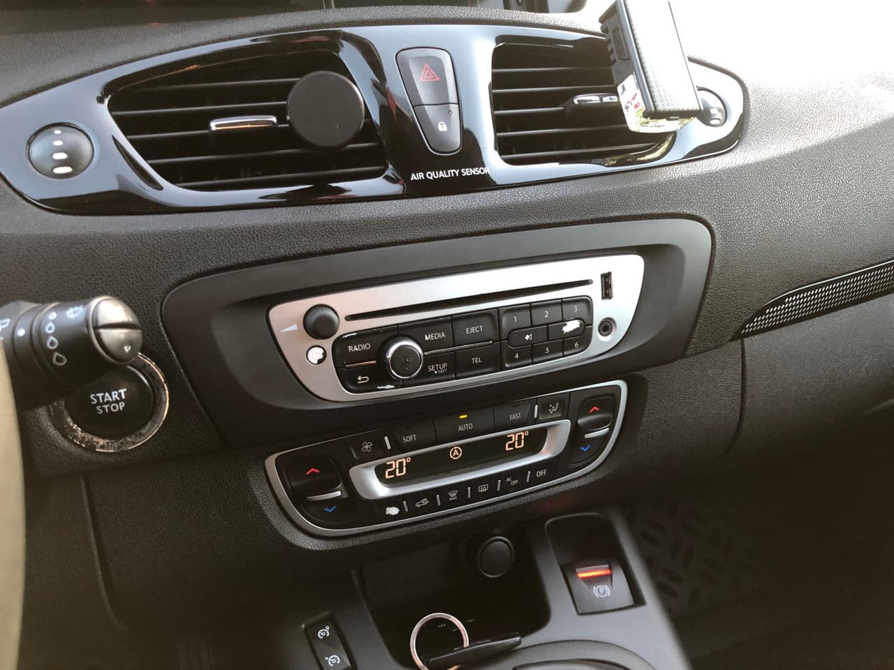 Renault Grand Scenic 2012 — Миниатюра 11