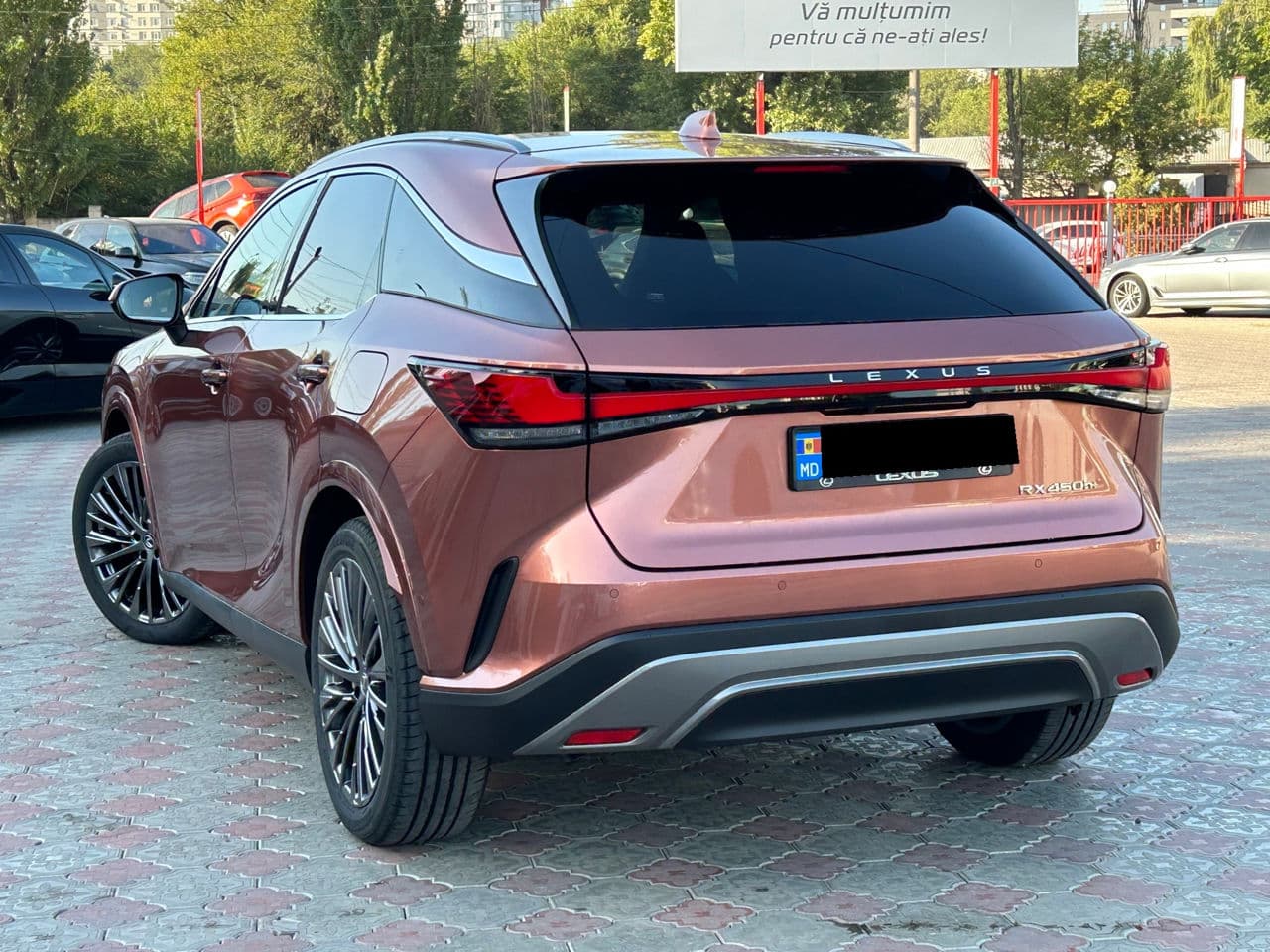 Lexus RX 450h 2023 — Миниатюра 2