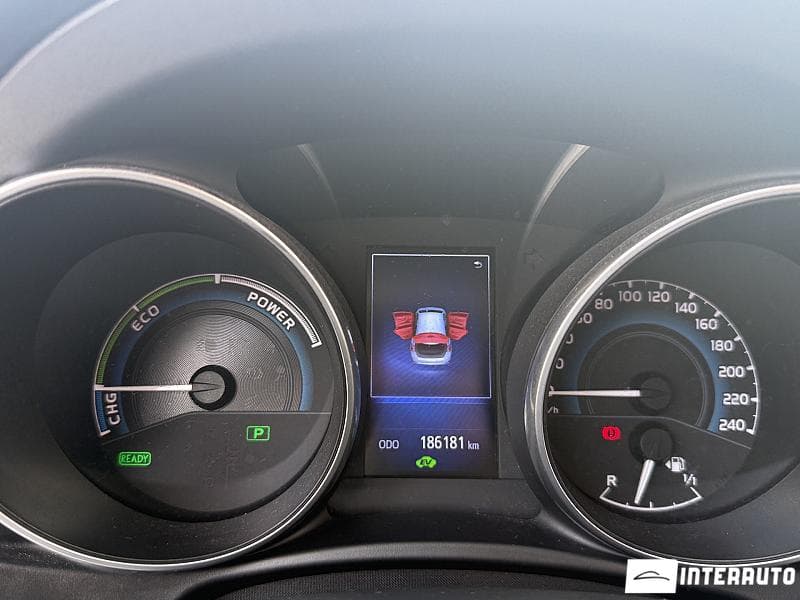 Toyota Auris 2016 — Миниатюра 8