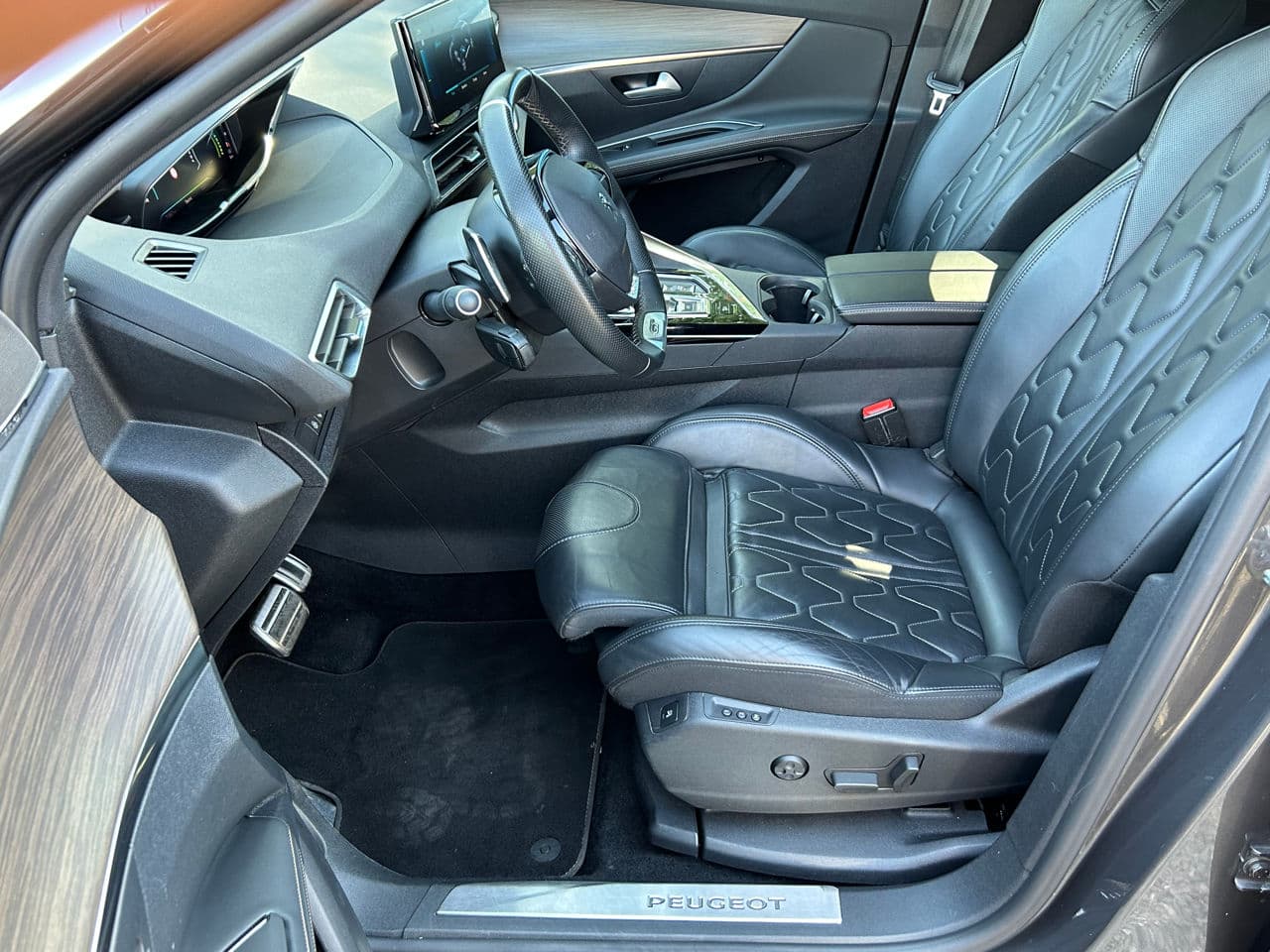 Peugeot 3008 2021 — Миниатюра 9