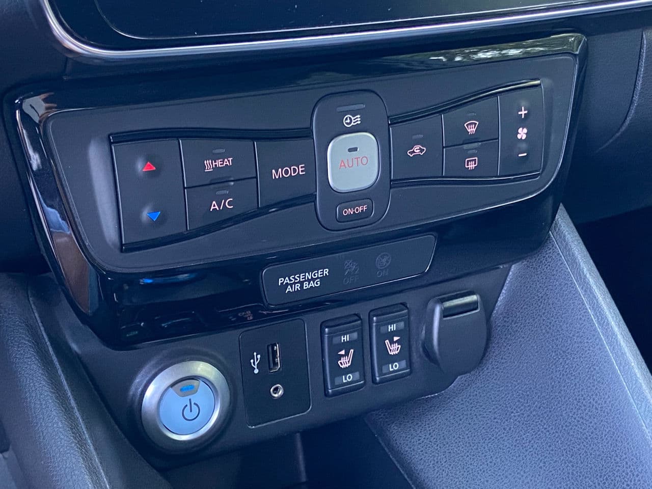 Nissan Leaf 2018 — Миниатюра 14