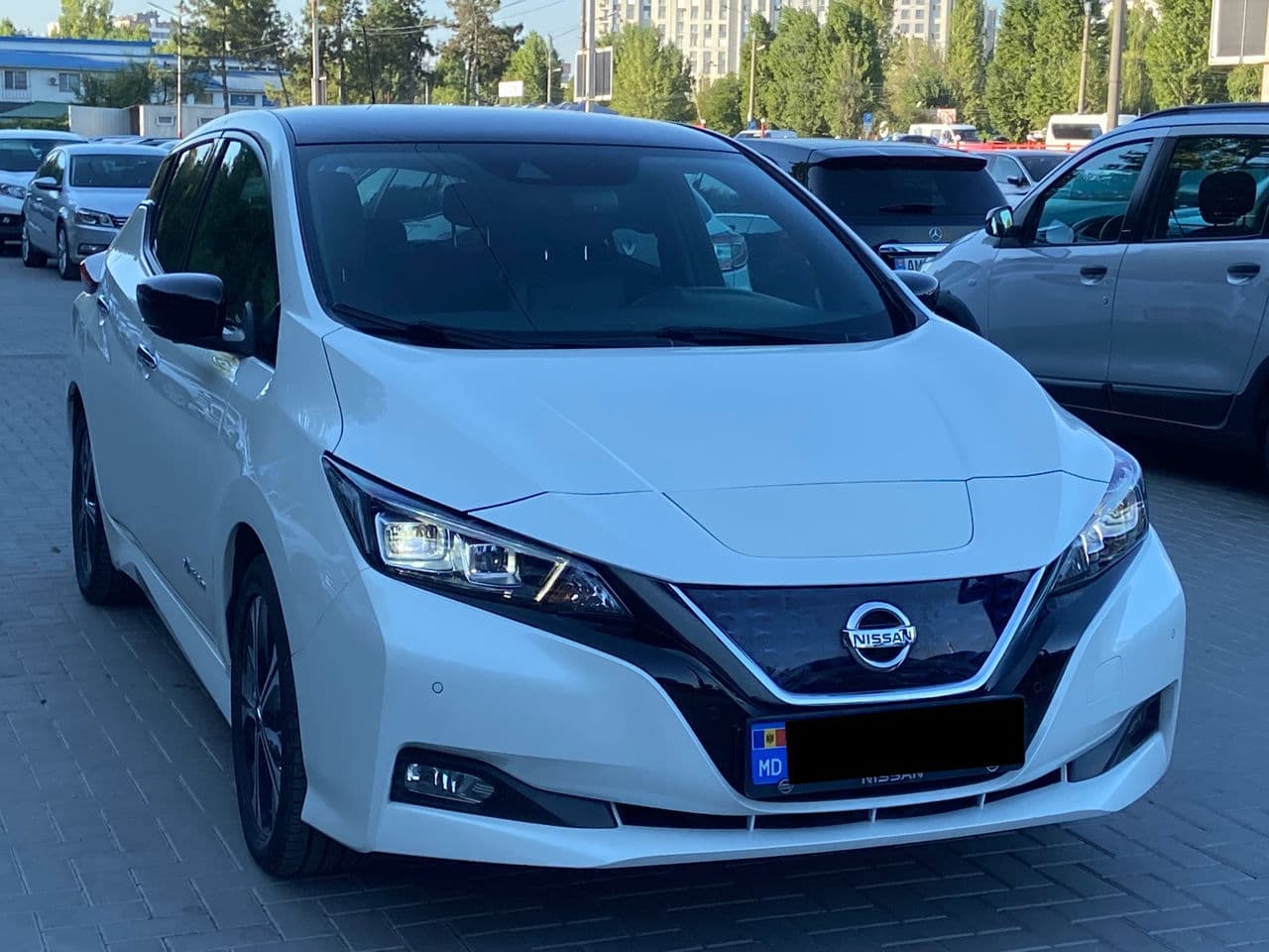 Nissan Leaf 2018 — Миниатюра 3