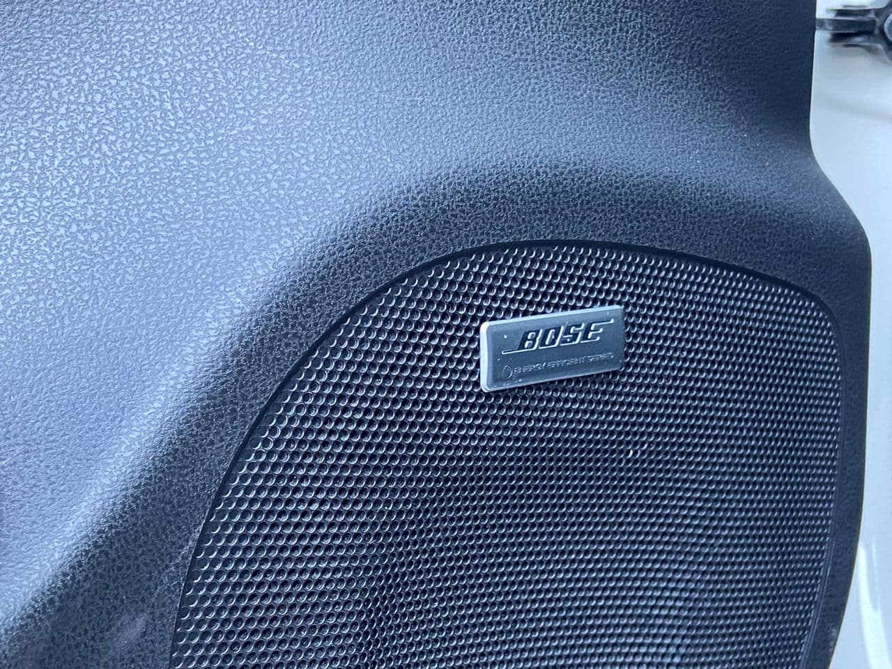 Nissan Leaf 2018 — Миниатюра 8