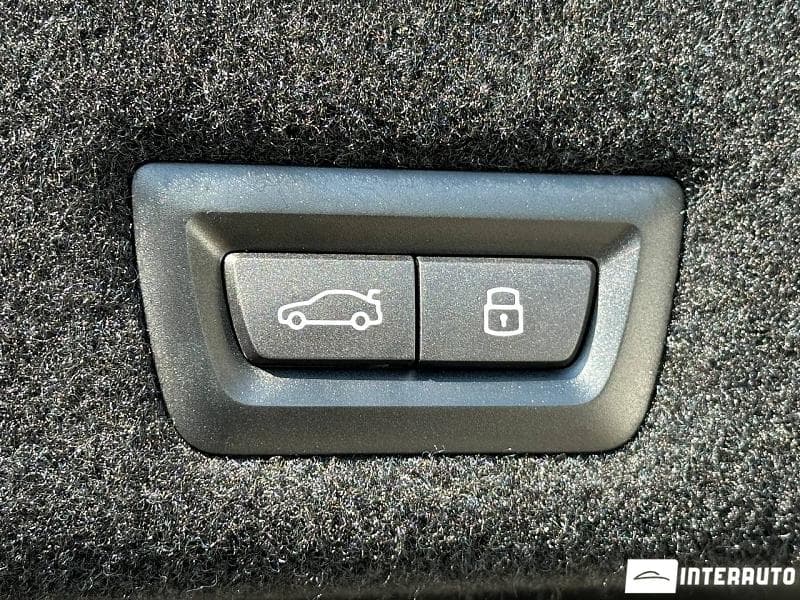 BMW i7 XDrive60 2023 — Миниатюра 23