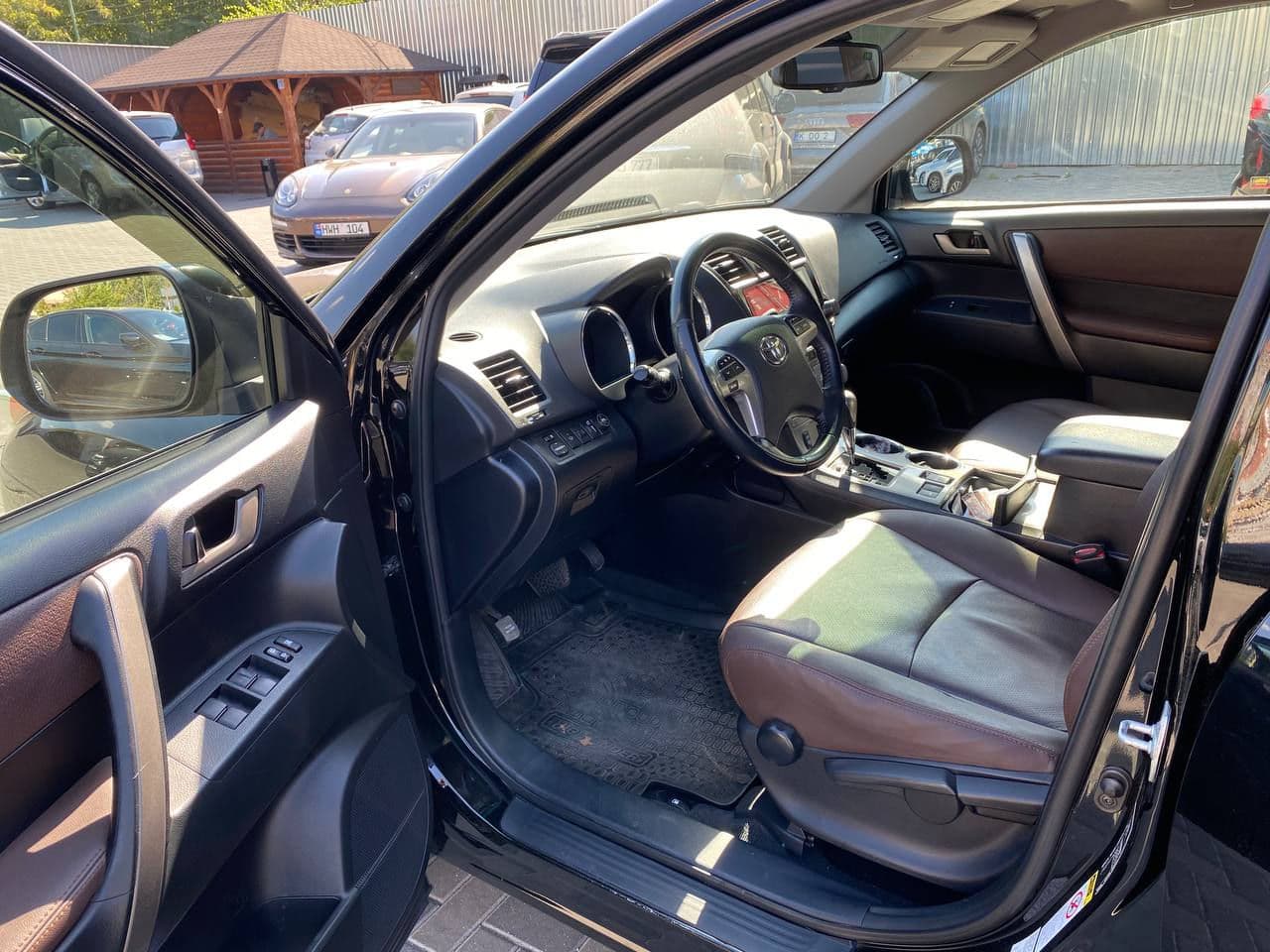 Toyota Highlander 2011 — Миниатюра 5